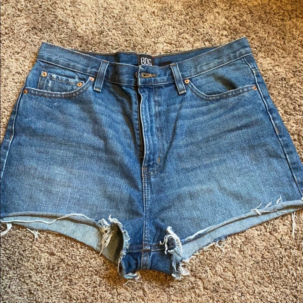 BDG Mom Shorts Girlfriend High Rise